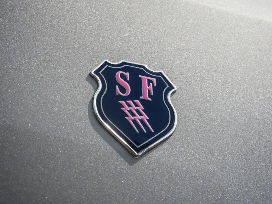  Lancia Voyager S by Stade Francais Paris 2013 года  (фото 4 из 4)